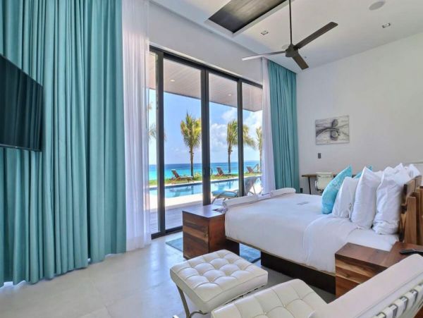 Bahamas Home 992944