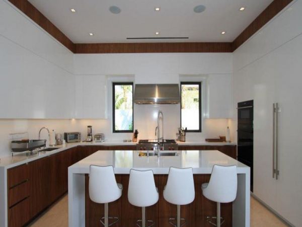 Bahamas Home 992947