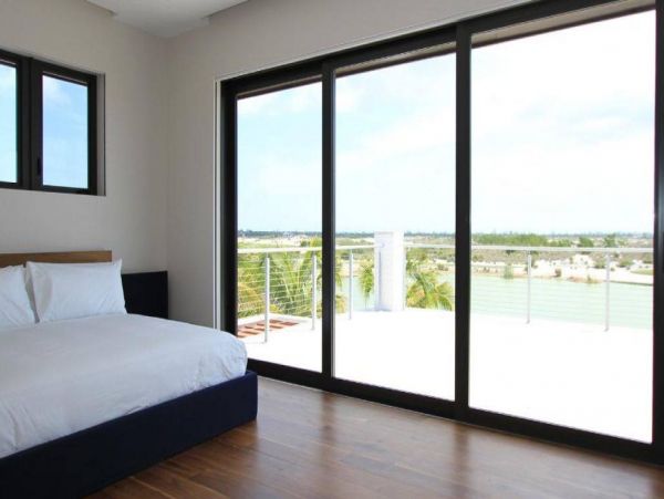 Bahamas Home 992947