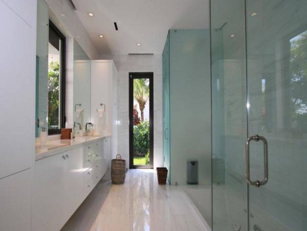 Bahamas Home 992947