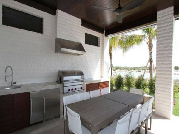 Bahamas Home 992947