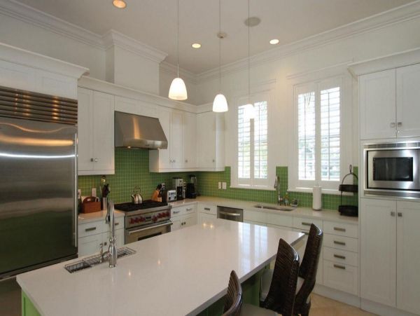 Bahamas Home 992948