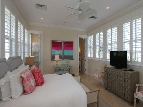 Bahamas Home 992948