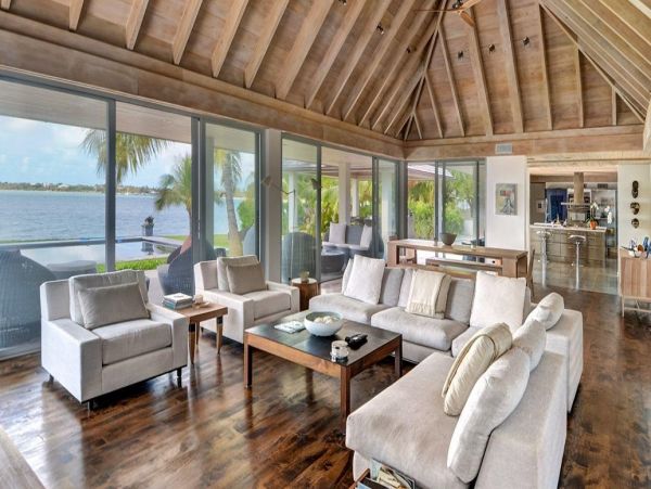 Bahamas Home 992949