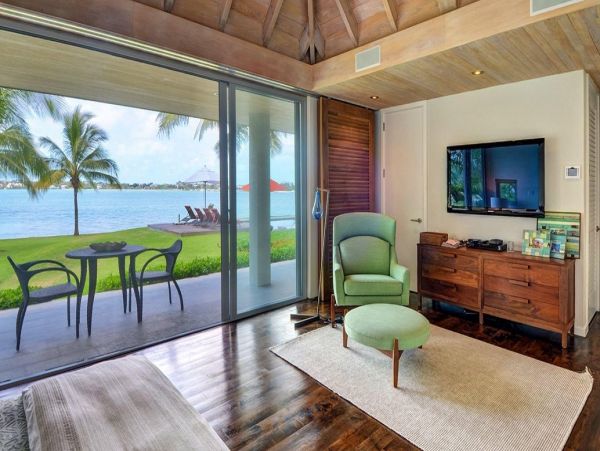 Bahamas Home 992949