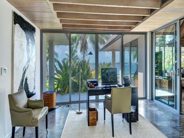 Bahamas Home 992949