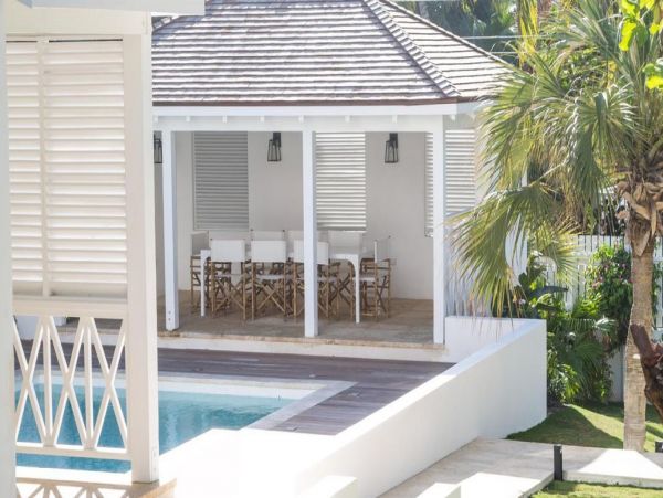 Bahamas Home 992950