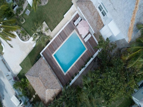 Bahamas Home 992950