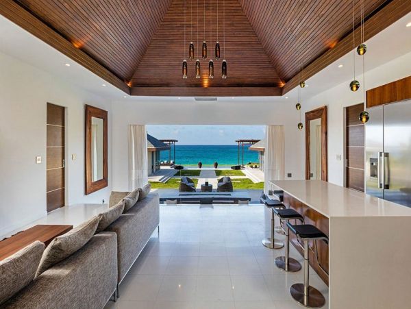 Bahamas Home 992951