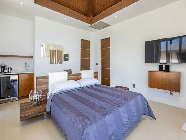 Bahamas Home 992951
