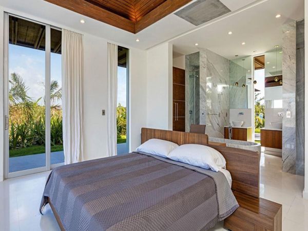 Bahamas Home 992951