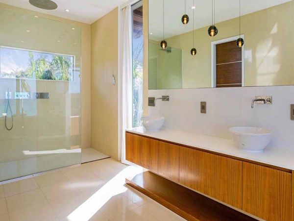 Bahamas Home 992951
