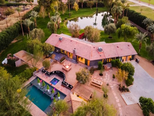 Palm Desert Home 992956