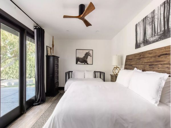 Palm Desert Home 992956