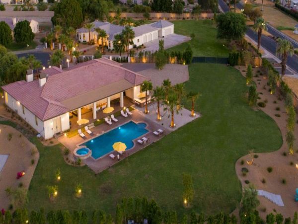 Palm Desert Home 992957