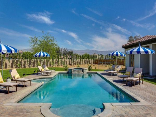 Palm Desert Home 992959