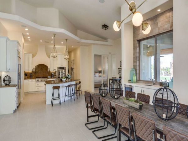 Palm Desert Home 992959