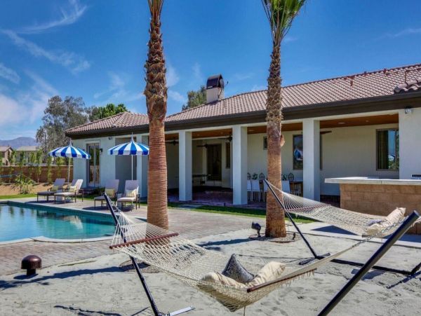 Palm Desert Home 992959