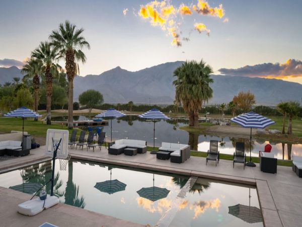 Palm Desert Home 992965
