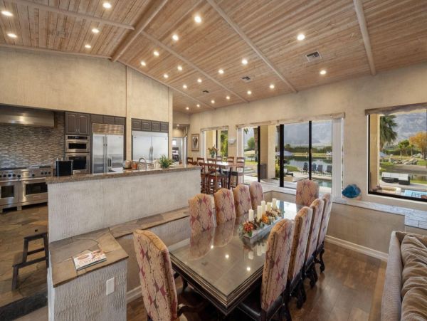 Palm Desert Home 992965