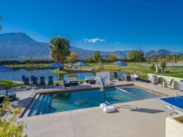 Palm Desert Home 992965