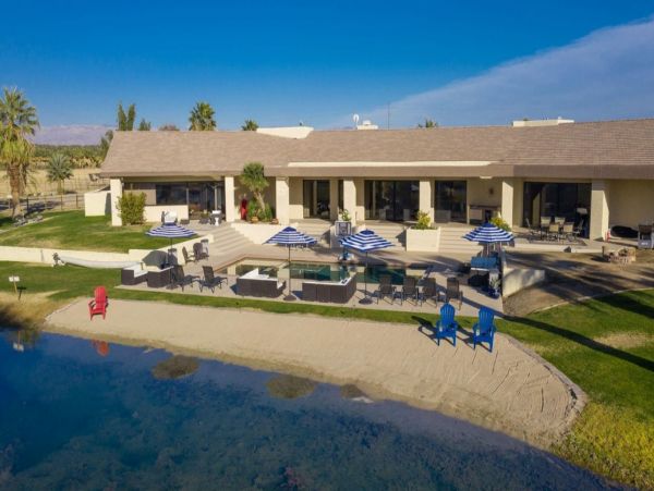 Palm Desert Home 992965