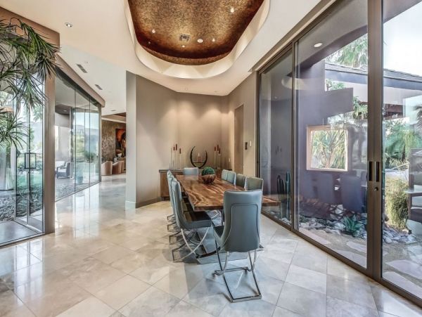 Palm Desert Home 992967
