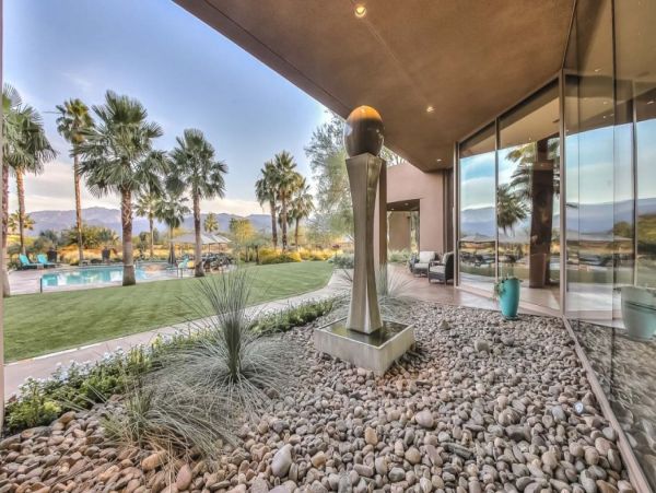 Palm Desert Home 992967