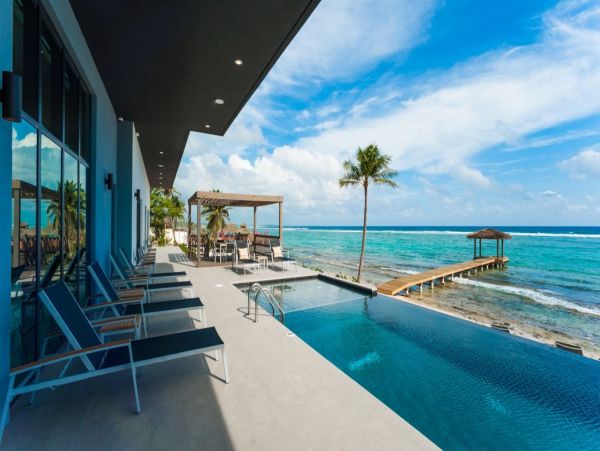 Grand Cayman Vacation Rental Luxury 7-Bedroom Oceanfront Villa