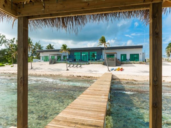 Grand Cayman Vacation Rental Luxury 7-Bedroom Oceanfront Villa