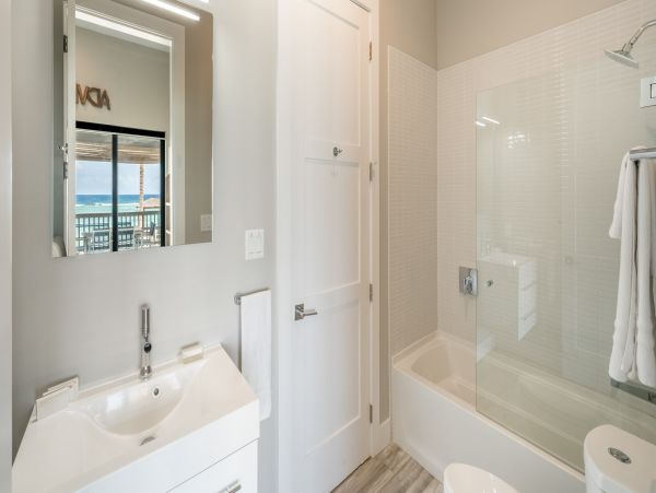 Grand Cayman Vacation Rental Luxury 7-Bedroom Oceanfront Villa