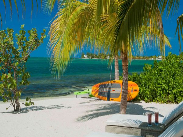 Cayman Islands Home 992972
