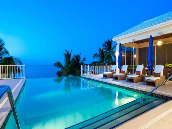 Cayman Islands Home 992972