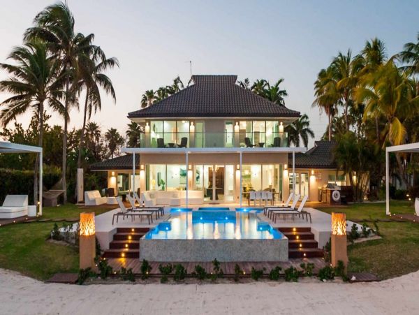 Cayman Islands Home 992974