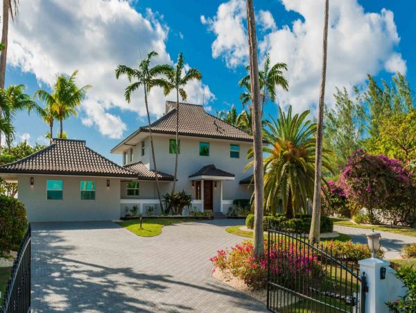 Cayman Islands Home 992974