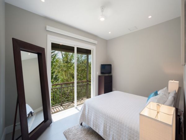 Cayman Islands Home 992975