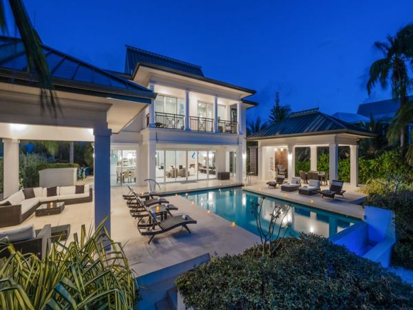 Cayman Islands Home 992975