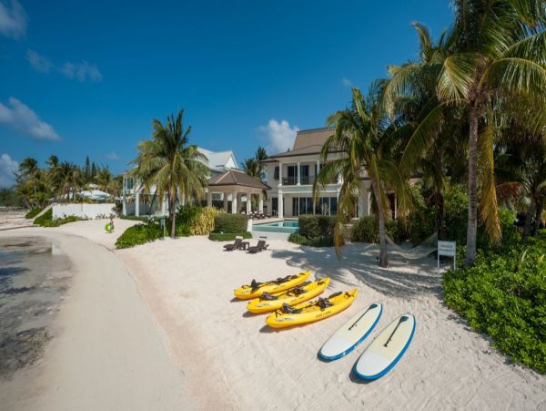 Cayman Islands Home 992975