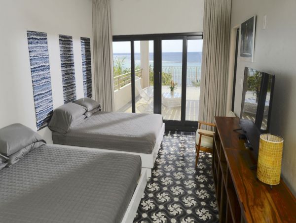 Cayman Islands Home 992976