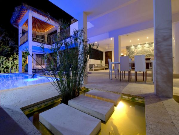 Cayman Islands Home 992976