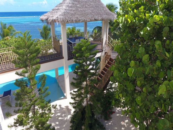 Cayman Islands Home 992976