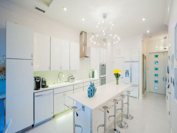 Cayman Islands Home 992977