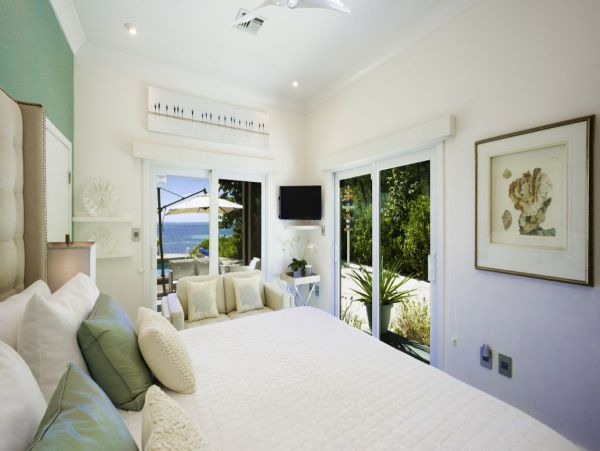 Cayman Islands Home 992977