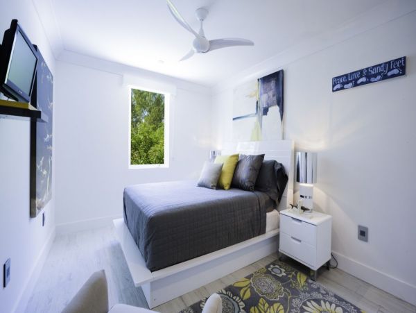 Cayman Islands Home 992977