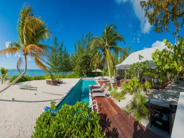 Cayman Islands Home 992977
