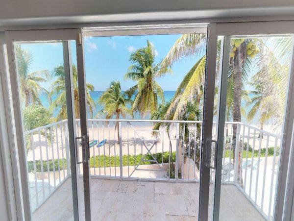 Cayman Islands Home 992978