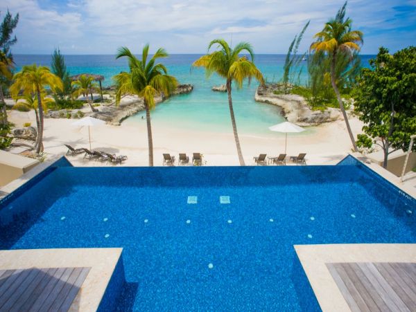 Cayman Islands Home 992979