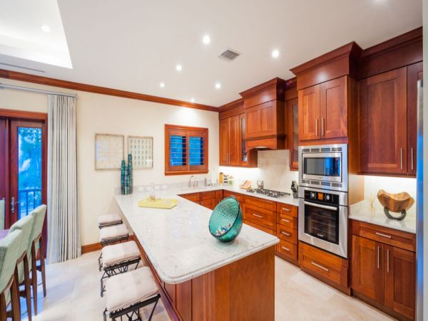 Cayman Islands Home 992979