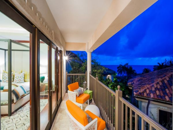 Cayman Islands Home 992979