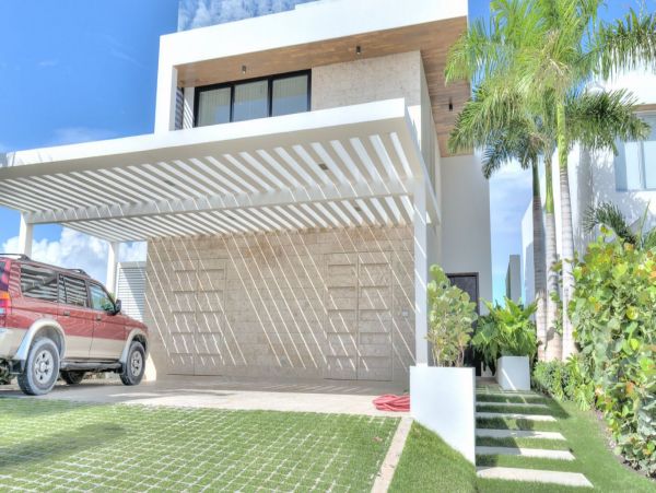 Dominican Republic Home 993017